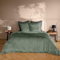 Douceur d'Intérieur, 3-Piece Bedding Set (240 x 220 cm) Velina Cedar, Plain Velour