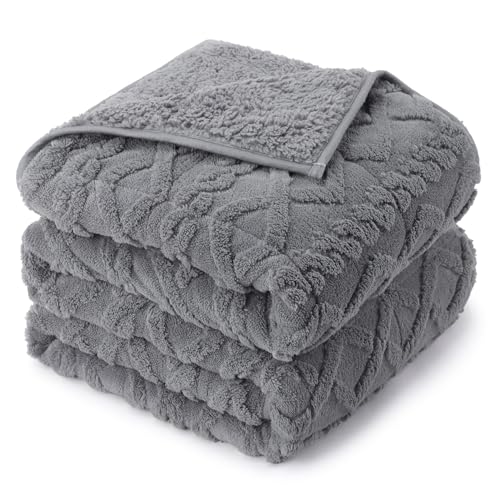 "Queen Size Weighted Blanket 15 lbs for Adults, 60"" x 80"" 3D Stylish Jacquard Weighted Blankets for Sofa Bed, Cozy Warm Sherpa Throw Blanket for Calming and Relax, Grey"