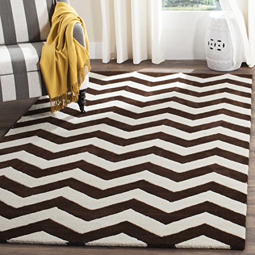 Safavieh Contemporary Indoor Hand Tufted Rectangle Area Rug, Chatham Collection, CHT715, in Brown / Ivory, 91 X 152 cm for Living Room, Bedroom or Any Indoor Space