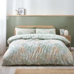 Catherine Lansfield Forest Blossom Reversible King Duvet Cover Set with Pillowcases Green