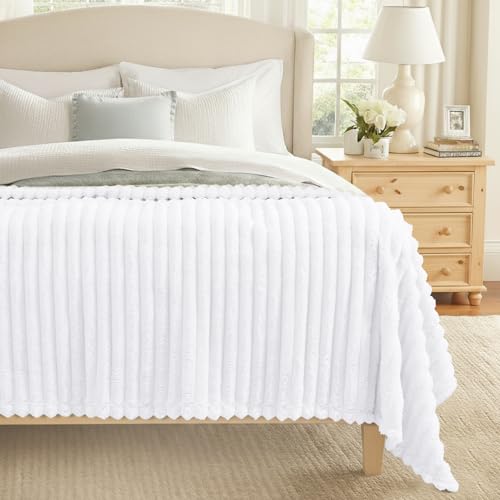 decorUhome White Fleece Queen Blanket 90x90 Inches - Soft Fleece Bed Cozy Fluffy Plush Flannel Large Striped Throws for Couch Sofa, Decorative Fuzzy Blanket for Woman