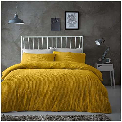 Gaveno Cavailia Popcorn King Duvet Set Ochre, Honeycomb Waffle Weave Bedding, 3 Piece Teddy Flannel Fleece Reversible Bedlinen, Easy Care DuvetCover Bedset, 1 Quilt Cover and 2 Pillow Cases 255239