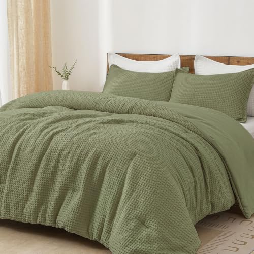 PHF Ultra Soft Waffle Weave Comforter Set California King Size, 3 Pieces Lightweight Breathable Comfy Bedding Set, Comfy Textured 1 Comforter with 2 Pillow Shams, Olive Green