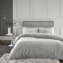 Catherine Lansfield Cosy Diamond Faux Fur Single Duvet Cover Set with Pillowcase Silver Grey
