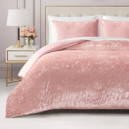 "Juicy Couture Crushed Velvet Twin Comforter and Sham Set, 2-Piece Twin Bedding Set - (1) 68""x90"" Comforter and (1) 20""x26"" Sham - Pink"