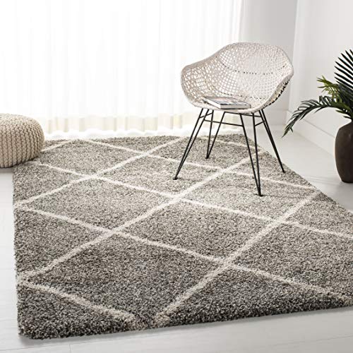 Safavieh Shaggy Indoor Woven Rectangle Area Rug, Hudson Shag Collection, SGH281, in Grey / Ivory, 155 X 229 cm for Living Room, Bedroom or Any Indoor Space