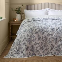 furn. Wylder Hermione Bedspread – Reversible Floral Quilted Cotton Ruffle Trim Coverlet Bedding (Ivory Blue – 240x260cm)