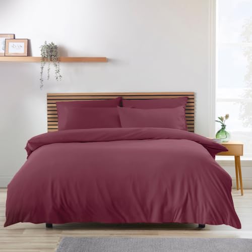 Catherine Lansfield So Soft Non-Iron Super King Duvet Cover Set Burgundy