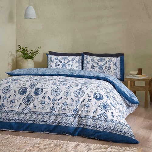 Catherine Lansfield Zoukara Floral Reversible Single Duvet Cover Set with Pillowcase Blue