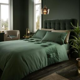 GC GAVENO CAVAILIA Velvet Quilt Cover King Size Bed Set - Fancy Duvet Cover (230x220 cm) - Breathable Comfy Bedding Sets King - Polyester Bed Cover & Pillowcases - Dark Green
