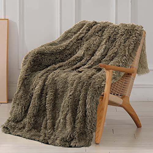 "Tuddrom Decorative Extra Soft Faux Fur Throw Blanket 70""x78"",Solid Reversible Fuzzy Lightweight Long Hair Shaggy Blanket,Fluffy Cozy Plush Fleece Comfy Microfiber Blanket for Couch Sofa Bed,Brown"