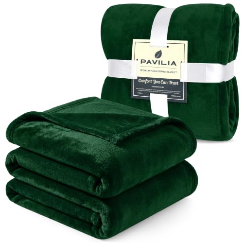 PAVILIA Flannel Fleece King Size Blanket, Super Soft Plush Lightweight Microfibre Throw for Sofa, Bed, Emerald Green, 228.6 x 274.3 cm