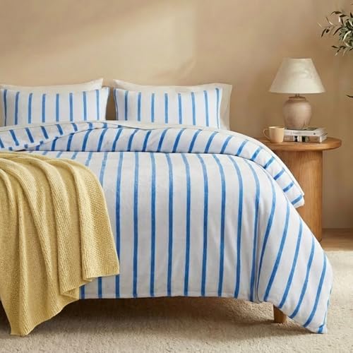 Bedbay Velvet Comforter Set King Size Striped Bedding Comforter Sets Soft Warm Velvet Fluffy Bedding Quilts 3 Pcs Blue White Stripes Pattern Luxury King Bed Set for All Seasons