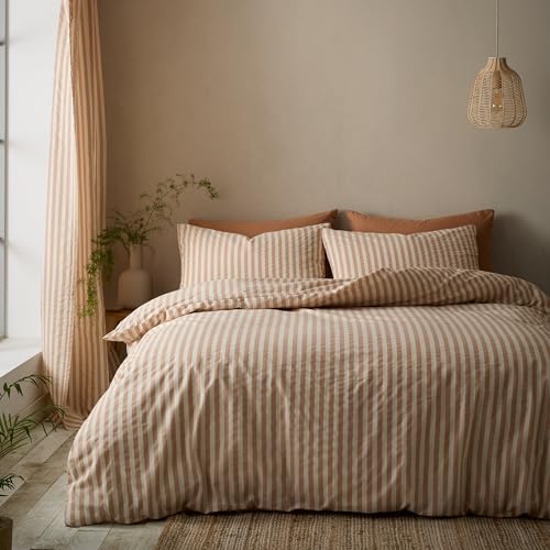 Pineapple Elephant Cotton Rich Woven Stripe Super King Duvet Cover Set with Pillowcases Clay