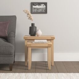 Seconique Windsor Nest Of 2 Tables in Natural Oak