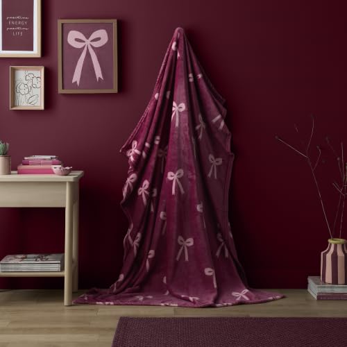 Fusion Snug Bows Berry Throw – Maximalist Blanket – Polyester – 120x150cms