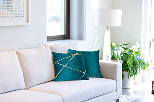 "Vancouver - Cushion Cover in Emerald - 17x17"" (43x43cm)"