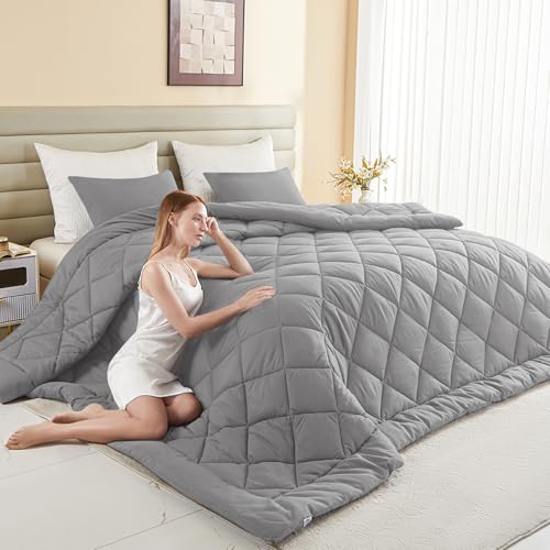 MIOTO 132x120 Alaskan King Comforter, Extra Large King Size Comforter Oversized, All Season Soft Lightweight Quilt Down Alternative Duvet Insert with 8 Corner Tabs(120x132, Light Grey)