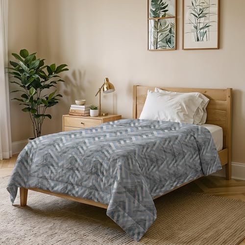 Karma Line Summer Quilt Made in Italy Printed Soft Microfibre Bedspread – Spring Summer Mid-Season Quilt – Geo, Single 160 x 240 cm