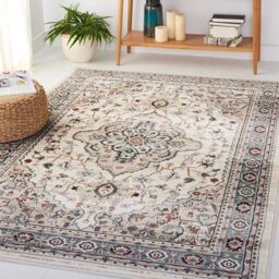 SAFAVIEH Traditional Rug for Living Room, Dining Room, Bedroom - Lyndhurst Collection, Short Pile, in Cream and Beige, 120 x 180 cm