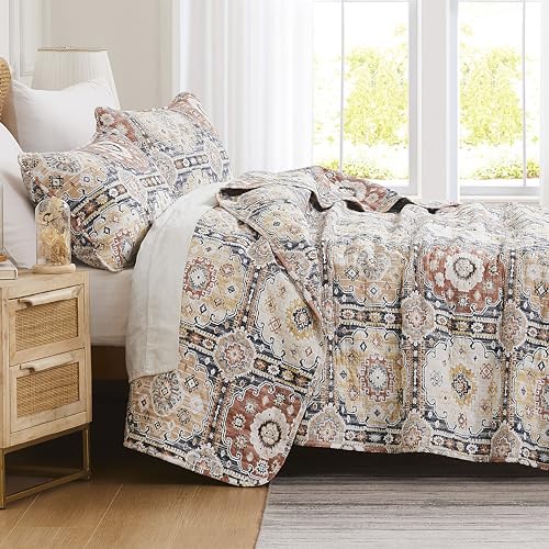 Southshore Fine Living, Inc. Kilim Collection Oversized Quilt Queen Bedding Set Lightweight, Soft Coverlet Bedspread 3-Piece with Two Matching Shams (98 in Wide x 98 in Long) Full/Queen, Natural