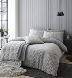 Catherine Lansfield So Soft Velvet Touch Zig Zag Pinsonic King Duvet Set Silver