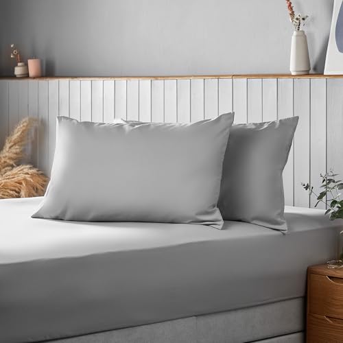 Silentnight Supersoft Pillowcase Pair - Cosy & Comfortable Delicate Smooth Touch - Easy Care Microfibre - Stylish & Modern Bed Pillow Case Protector 2 Pack, Retain Shape & Colour, Grey