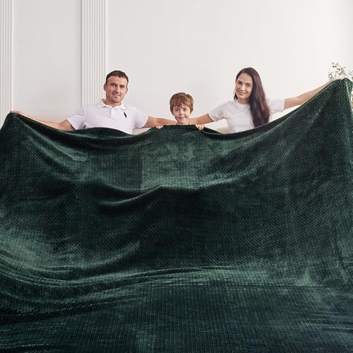 Oversized King Fleece Blanket 120x120 Inches, Seamless Soft Cozy 3D Jacquard Flannel Blanket 10'x10' Extra Large for Bed, Sofa, Couch, Travel & Camping, California King Throw, Forest Green Leaf