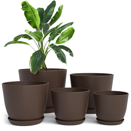 Utopia Home Plastic Planters Brown, Flower Nursery Pots Indoor Modern Decorative Plastic Pots for Plants, Succulents, Flowers, and Cactus 5 Pack, Multisize