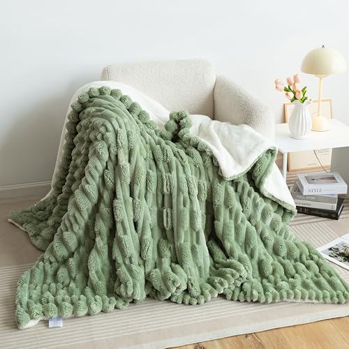 UKELER Sherpa Throw Blanket 60 ?? 80 inch- Cute Striped Design Soft Plush Fleece Blanket for Bed Couch Sofa Office Camping, 610 GSM, Green