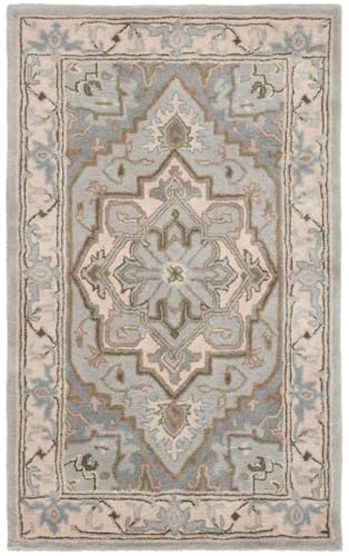 SAFAVIEH Traditional Area Rug for Living Room, Dining Room, Bedroom - Heritage Collection, Short Pile Rug, Green and Light Brown, 69 x 183 cm