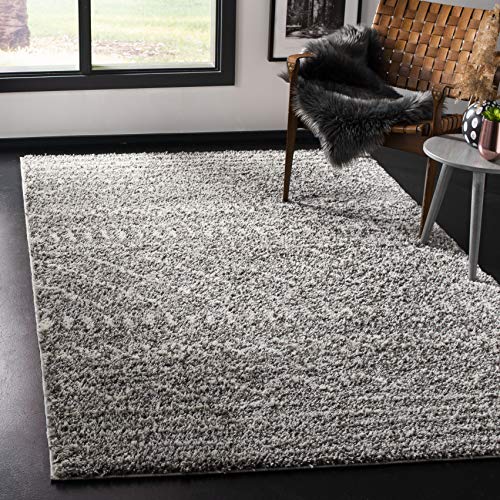 Safavieh Shaggy Indoor Woven Rectangle Area Rug, Arizona Shag Collection, ASG741, in Brown / Ivory, 155 X 229 cm for Living Room, Bedroom or Any Indoor Space