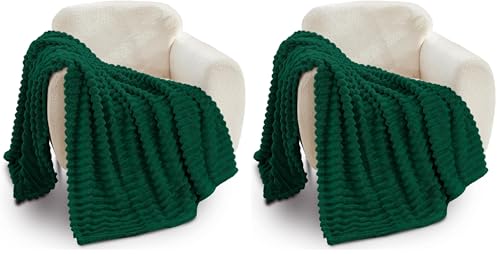 GC GAVENO CAVAILIA Ribbed Blanket Throw - Fluffy Fleece Throws For Sofas, Bed, Settee, Couch - Comfortable Extra Large Blankets & Throws - King Size 200x240 Cm - Dark Green (Pack of 2)