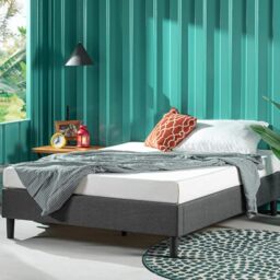 Zinus Curtis Upholstered Bed Frame - Double 135x190 cm - 35 cm High - Wood Slat Support - Easy Assembly - Grey