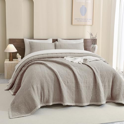 "CozyTide Queen Size Quilt 90""x98"",Lightweight Dark Khaki Waffle Cotton Bedspread Coverlet 3 Pieces Farmhouse Luxury Boho Queen Quilt Bedding Set for All Season"