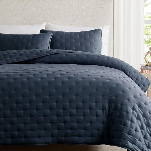 WDCOZY Navy Blue Quilt Queen Size Bedding Set with Pillow Sham, Lightweight Bedspread Coverlet, Soft Bed Cover for All Season - 3 Pieces, 90x90 inches