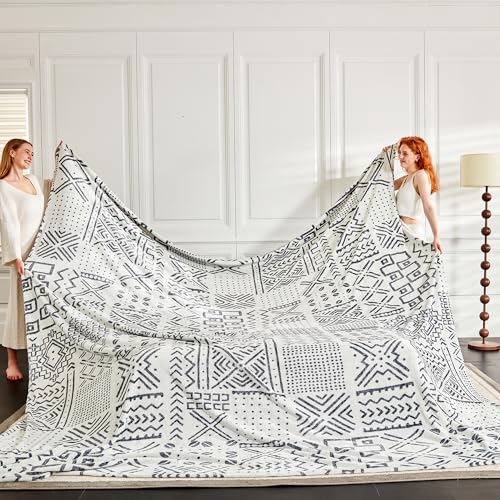 Serenhom Soft Cozy 120x120 Inches Seamless Oversized King Fleece Blanket, Giant 10'x10' California King Blanket Extra-Large Flannel Blankets for Bed, Sofa, Couch, Travel, Symbol Light Grey