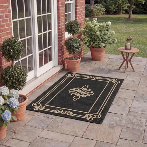 Safavieh Geometric Rug for Indoor & Outdoor - Waterproof - Courtyard Collection, Short Pile, in Black and Cream, 69 x 152 cm
