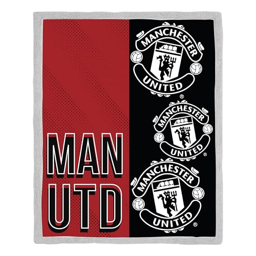 Manchester United FC Official Fleece Blanket - Super Soft Warm Throw with Sherpa Reverse, Stacked Design - Perfect For Home, Bedroom, Sleepovers & Camping - Size 120 x 150cm
