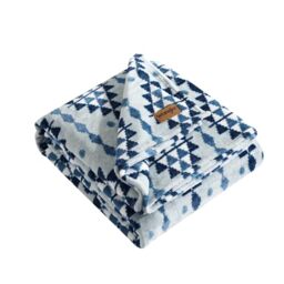 Wrangler - Queen Blanket, Ultra Soft Plush Fleece Bedding, Yellowstone Inspired, Cozy Home Decor for Bed or Couch (Westin Blue, Queen)