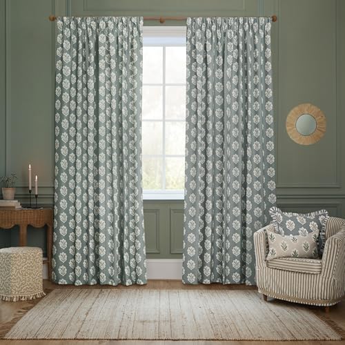 Sanderson Sessile Leaf Room Darkening Pencil Pleat Curtain Pair – Lined Botanical Oak Leaf Drapes (Delph Blue - 168x229cm)