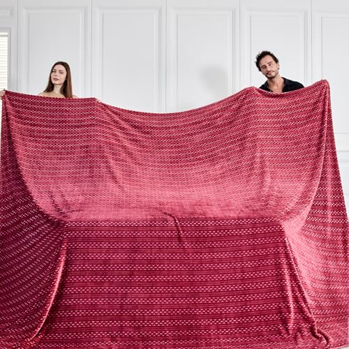 Serenhom Extra Large Soft Cozy 120x120 Inches Seamless Oversized King Fleece Blanket - Huge 3D Jacquard Decorative 10'x10' California King Blanket for Bed, Sofa, Couch, Travel, Red Chain