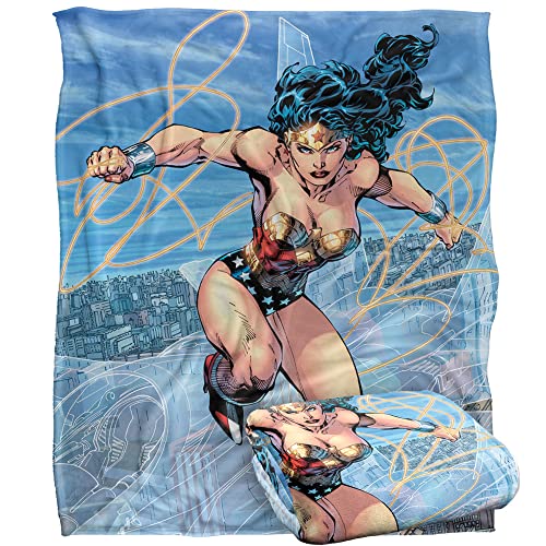 WONDER WOMAN Blue Sky Silky Touch Super Soft Throw Blanket 152 x 127 cm