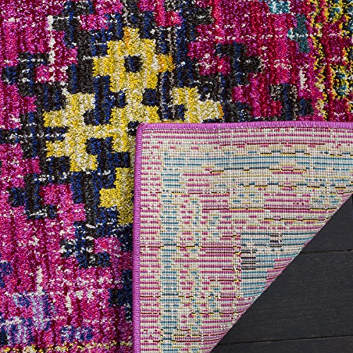 Safavieh Boho Rug for Living Room, Dining Room, Bedroom - Monaco Collection, Short Pile, in Fuchsia and Multi, 200 x 200 cm