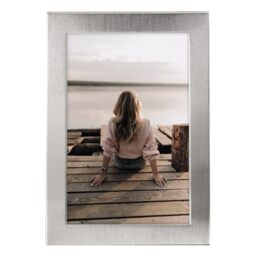 Hama Picture Frame 10 x 15 cm (Photo Frame, Portrait Frame, Portrait Format, Landscape Format, for Hanging, Standing, Hanging, Stand, Velvet, Velvet Backing, Glass Pane, Picture Size 10 x 15 cm)