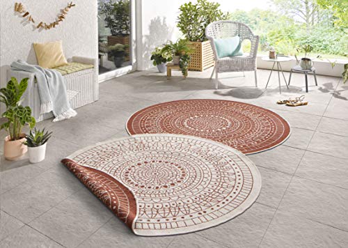 Northrugs Porto Indoor and Outdoor Rug Round - Round Reversible Rug Waterproof Mandala Design Flat Weave Rug Weatherproof for Balcony, Patio, Garden, Living Room in Terra Cream, Diameter 140 cm