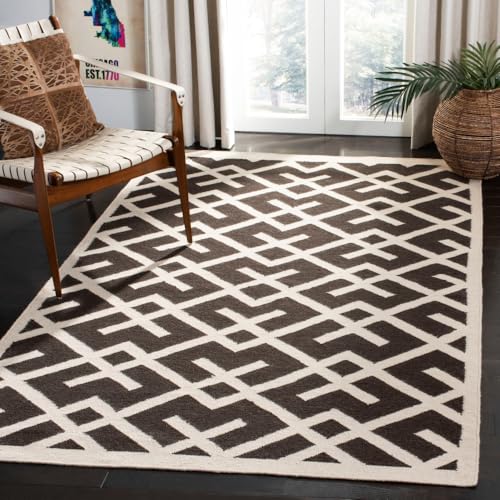 Safavieh Contemporary Indoor Flatweave Rectangle Area Rug, Dhurrie Collection, DHU552, in Brown / Ivory, 122 X 183 cm for Living Room, Bedroom or Any Indoor Space