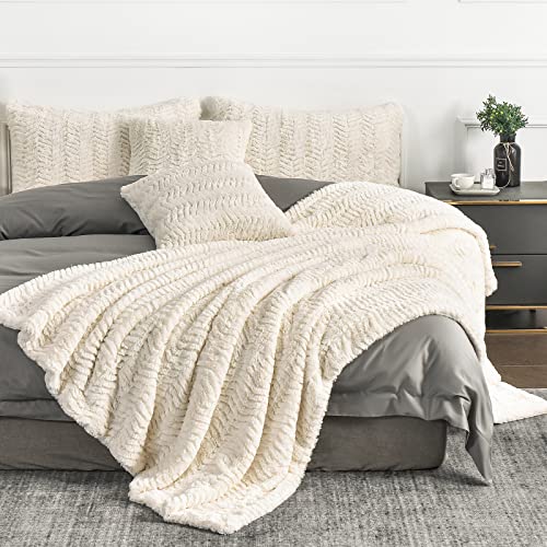"YUSOKI Luxury Faux Fur Twin XL Blanket, Soft Fuzzy Fluffy Cozy Plush Furry Comfy Warm Blanket for Couch, Bed, Chair, Sofa, Bedroom - Women, Teen Girls Gift (Ivory, 63""x90"")"