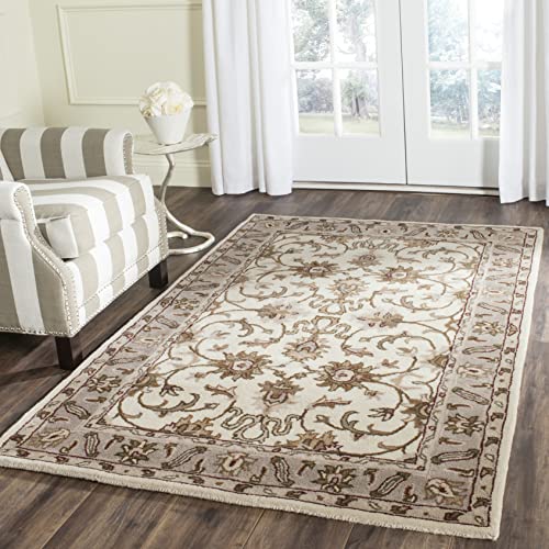 Safavieh Traditional Rug for Living Room, Dining Room, Bedroom - Royalty Collection, Short Pile, in Ivory and Dark Beige, 152 X 213 cm