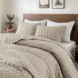 WDCOZY Beige Quit Twin Size Bedding Sets with Pillow Sham, Lightweight Bedspread Coverlet, Twin XL Thin Comforter Bed Cover, All Season Summer Spring, Tan Cream, 2 Pieces, 68x90 inches